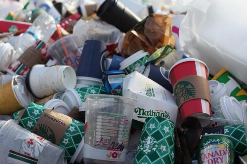 Plastique | jas min 5Wfttm2CjeI unsplash min 1